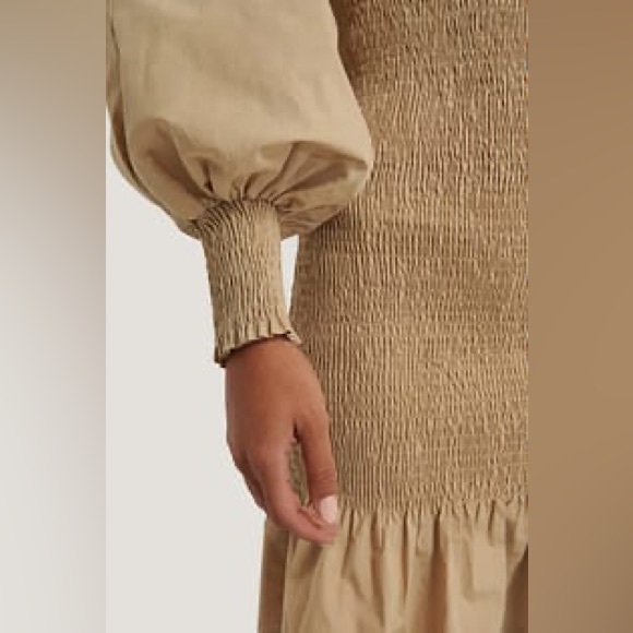 Balloon Sleeve Smock Dress T-Shirt from NA-KD - Picture 4 of 9